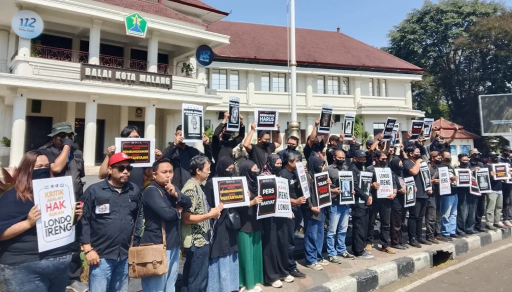 Lintas Organisasi Wartawan Malang Raya Gelar Aksi Protes Kami Bukan Londo Ireng