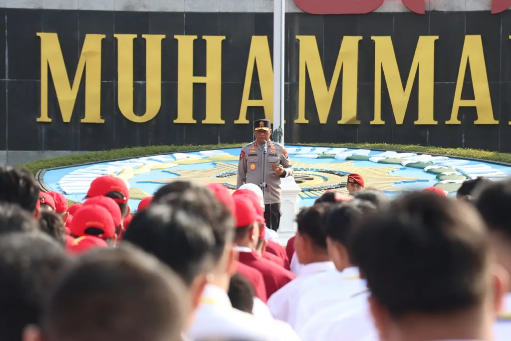 Pesmaba tidak hanya diarahkan untuk mengenalkan mahasiswa terhadap lingkungan akademik, tetapi juga menjadi bagian dari proses pembentukan karakter dan kepedulian terhadap persoalan sosial