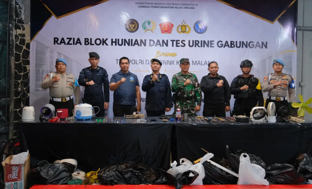 Serius Jaga Zero HALINAR, Lapas Malang Libatkan 62 Personel TNI-Polri dan BNN Melaksanakan Razia Gabungan