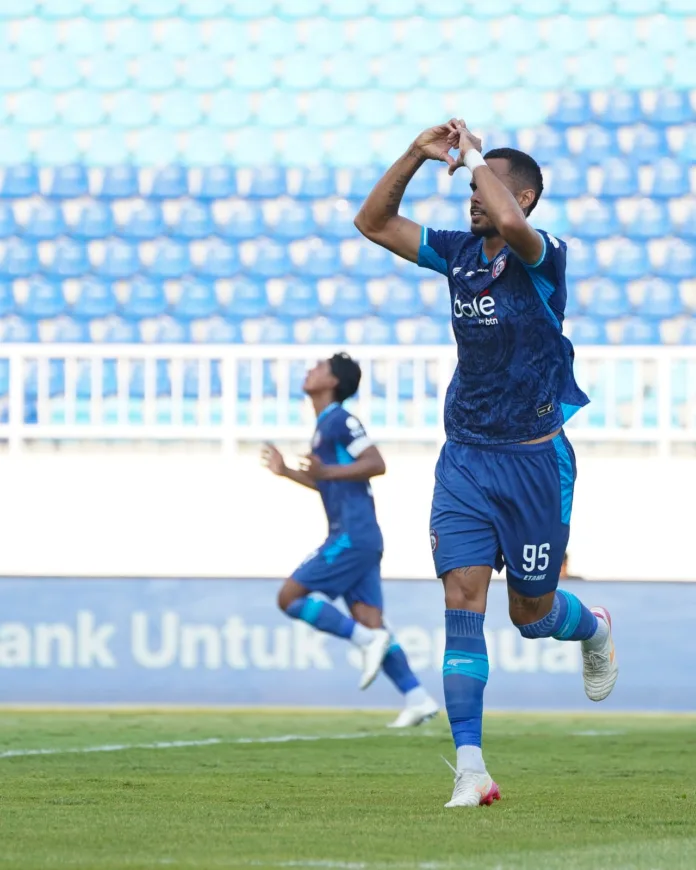 Arema FC Gagal Raih Poin Penuh di Kanjuruhan, Persik Pertahankan Tren Tandang Tak Terkalahkan
