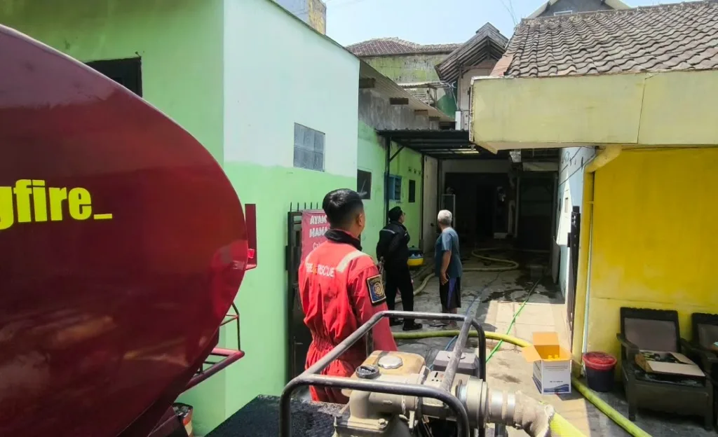 Kepala Damkar Kota Malang, Pandu Mengimbau Masyarakat Meningkatkan Kewaspadaan Terhadap Potensi Kebakaran, Baik Di Kawasan Permukiman Maupun Lahan Kosong